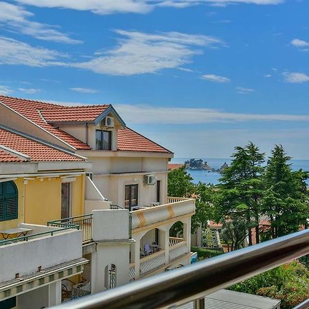 Apartments Srzentic Petrovac Екстериор снимка