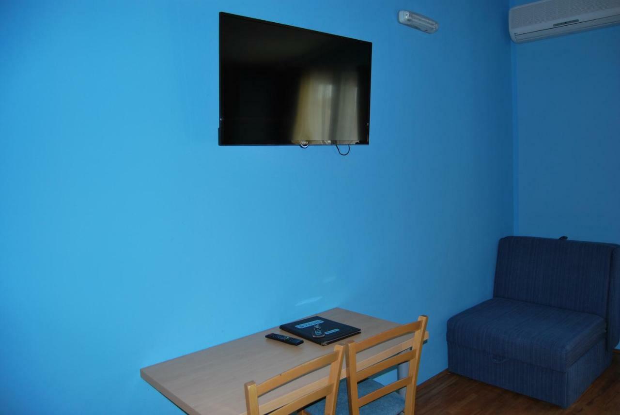 Apartments Srzentic Petrovac Екстериор снимка