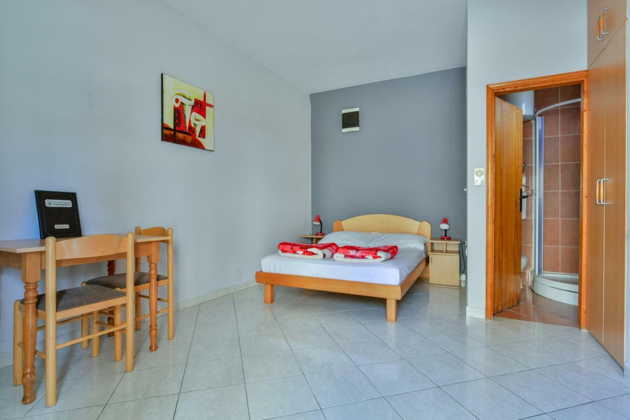 Apartments Srzentic Petrovac Екстериор снимка
